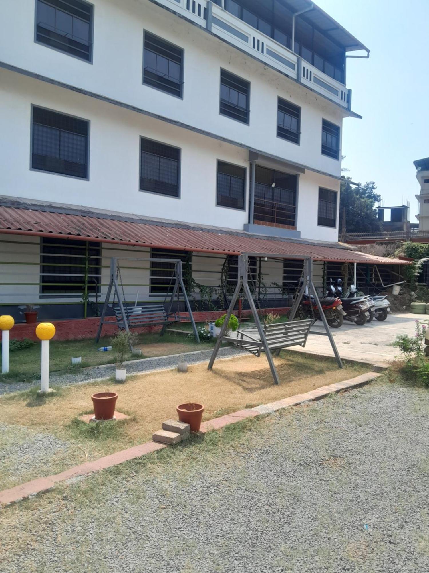 Happy Living Dormitory Kannur Railway Station Dış mekan fotoğraf